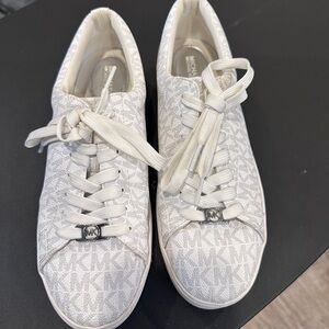 Michael Kors Cream white Monogram Sneakers